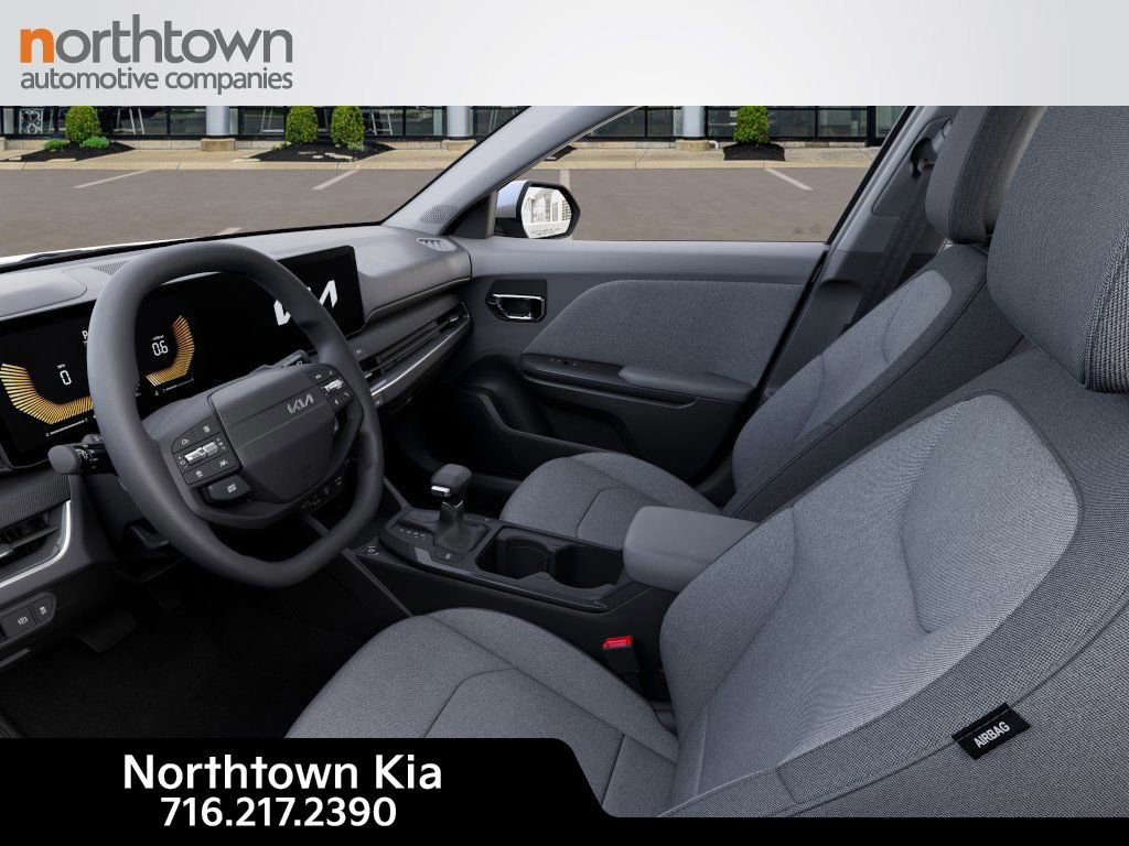 New 2025 Kia K4 LXS image 18