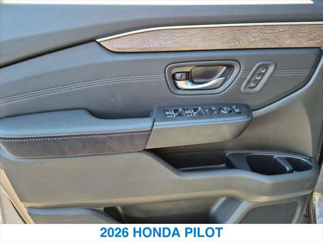 Used 2026 Honda Pilot Elite image 12