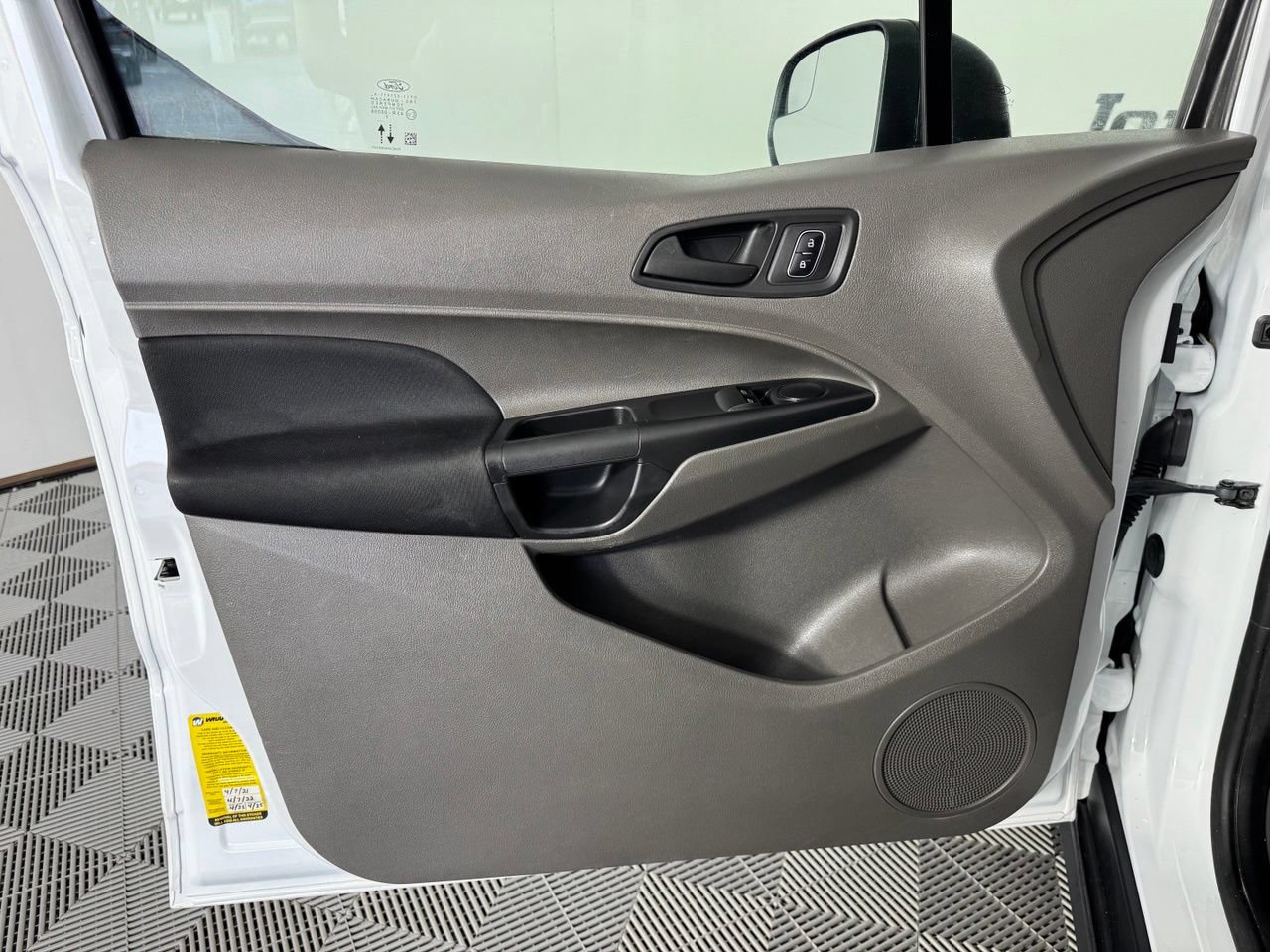Used 2021 Ford Transit Connect XL FWD image 12