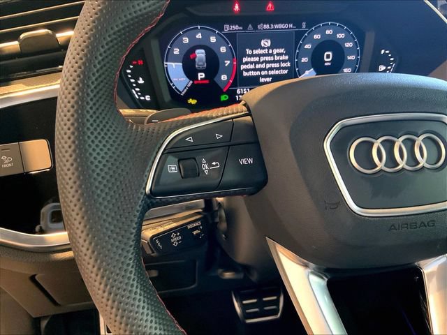 Certified 2025 Audi Q3 2.0T Premium Plus w/ Premium Plus Package AWD/4WD image 13