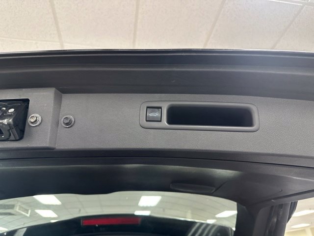 Used 2020 Toyota Highlander Limited AWD/4WD image 21