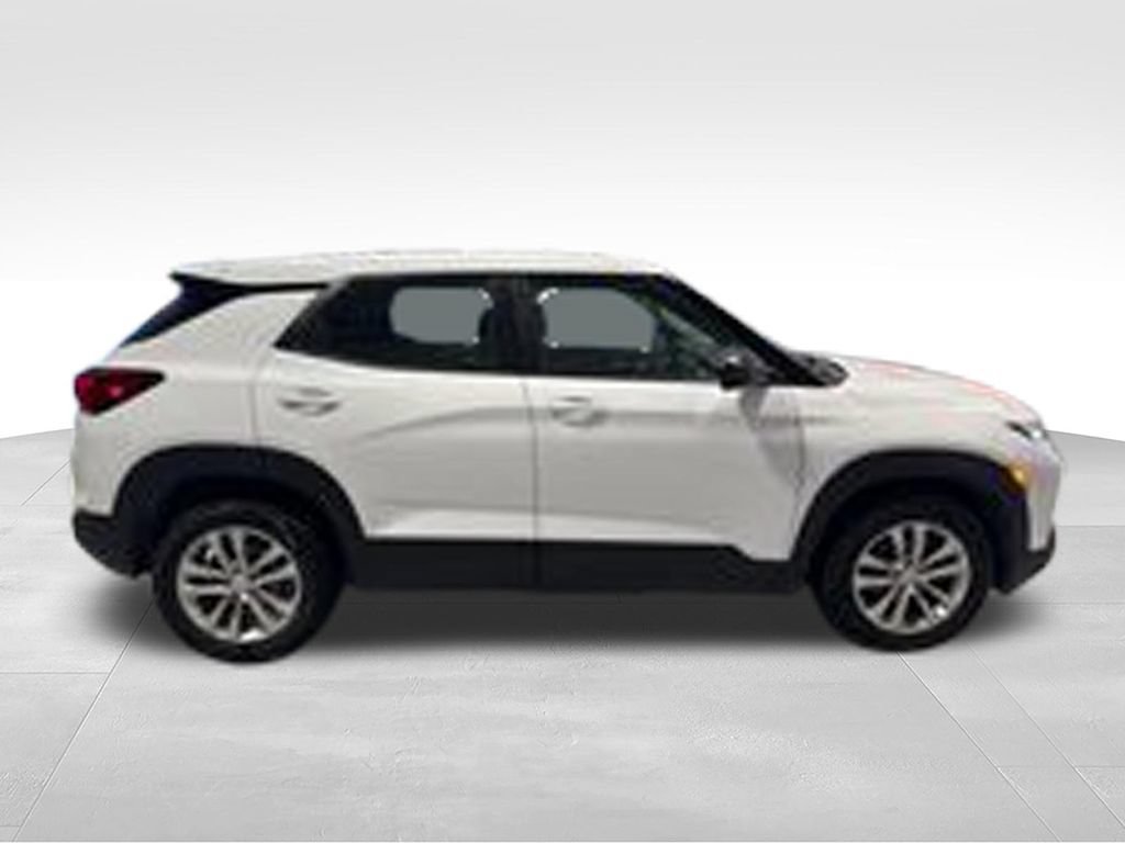 Used 2022 Chevrolet TrailBlazer LS FWD image 46