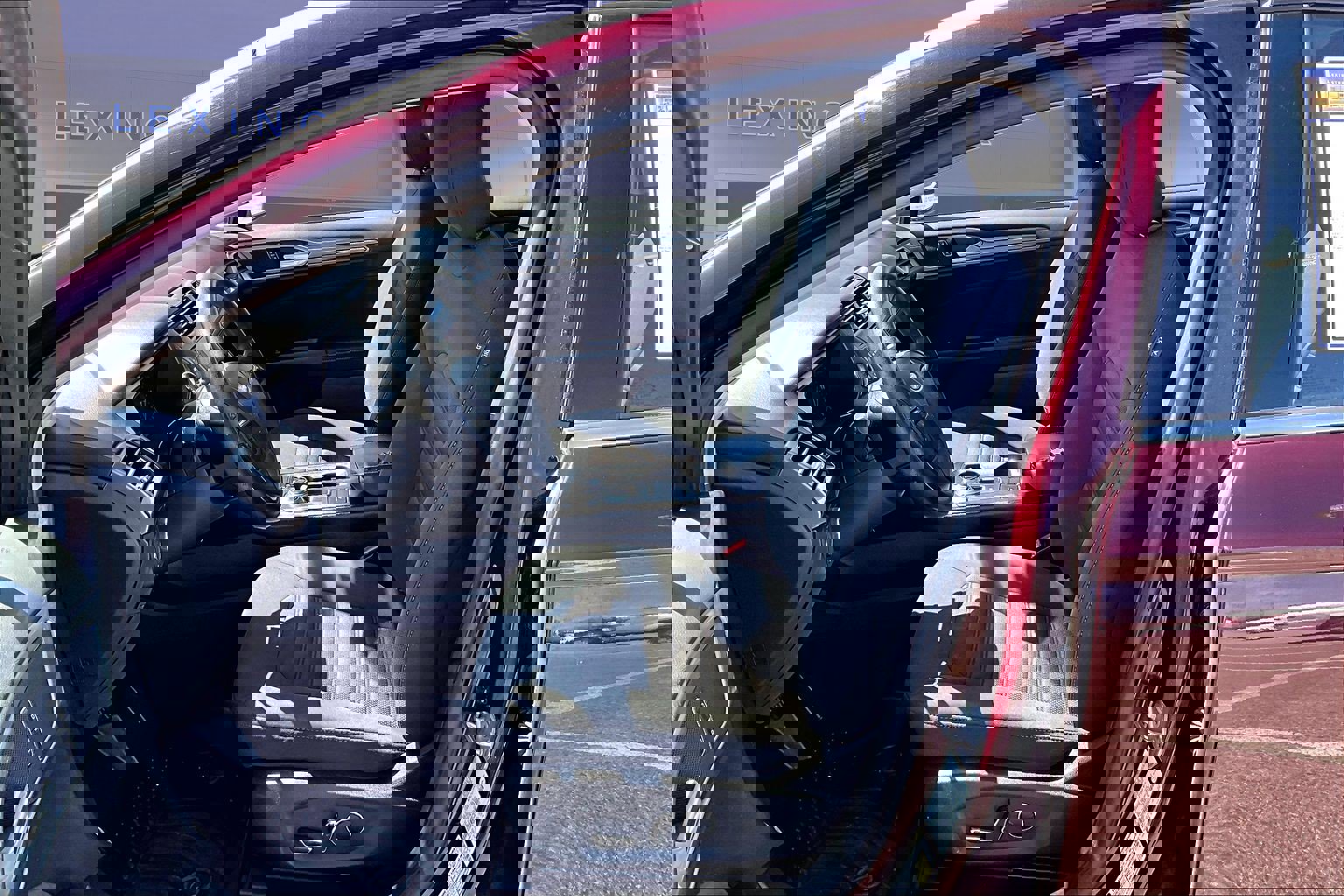 Used 2017 Ford Fusion SE image 22