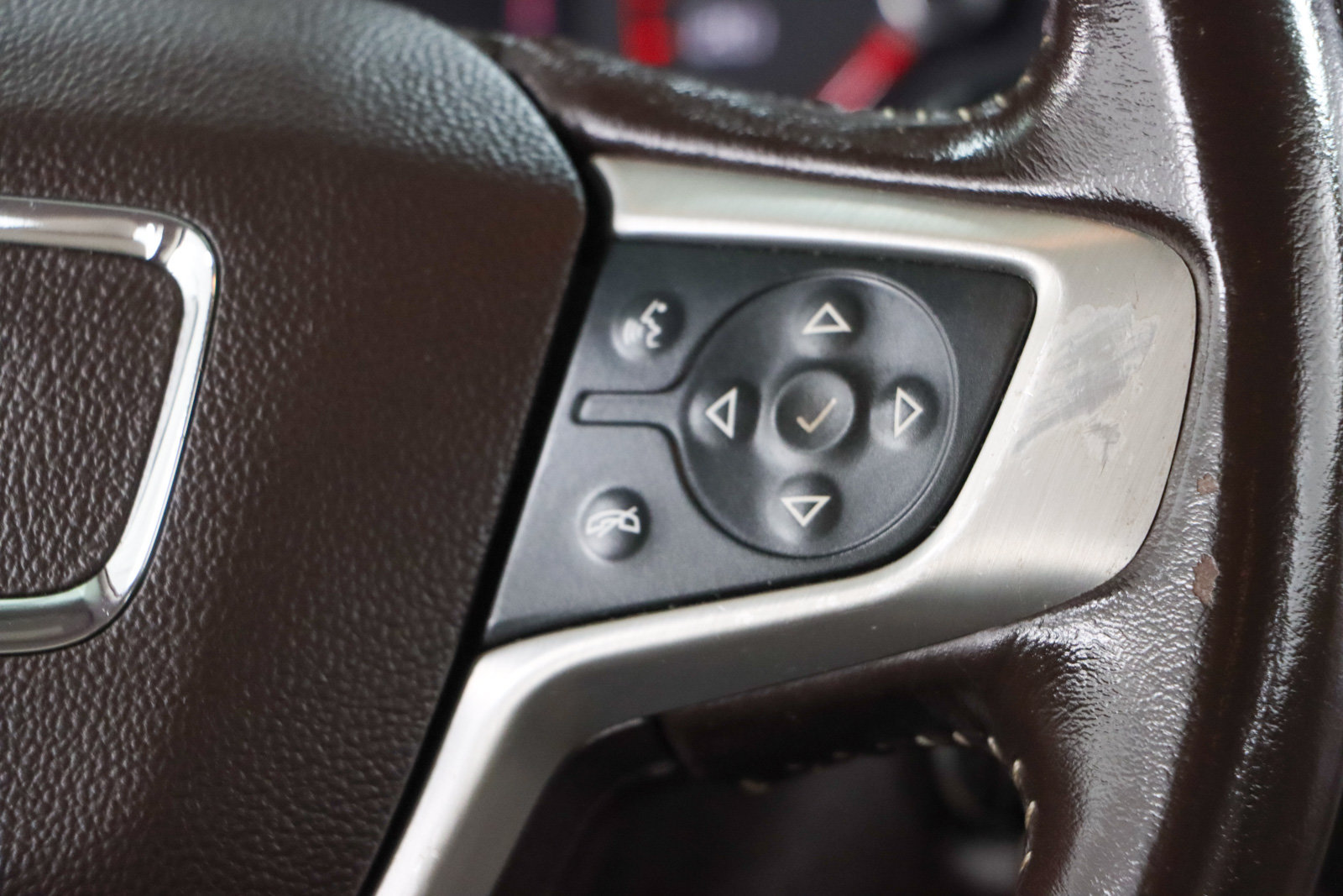 Used 2016 GMC Canyon SLE RWD image 12