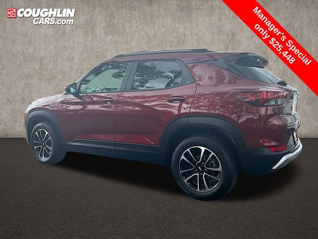 Used 2025 Chevrolet TrailBlazer LT w/ Convenience Package image 8
