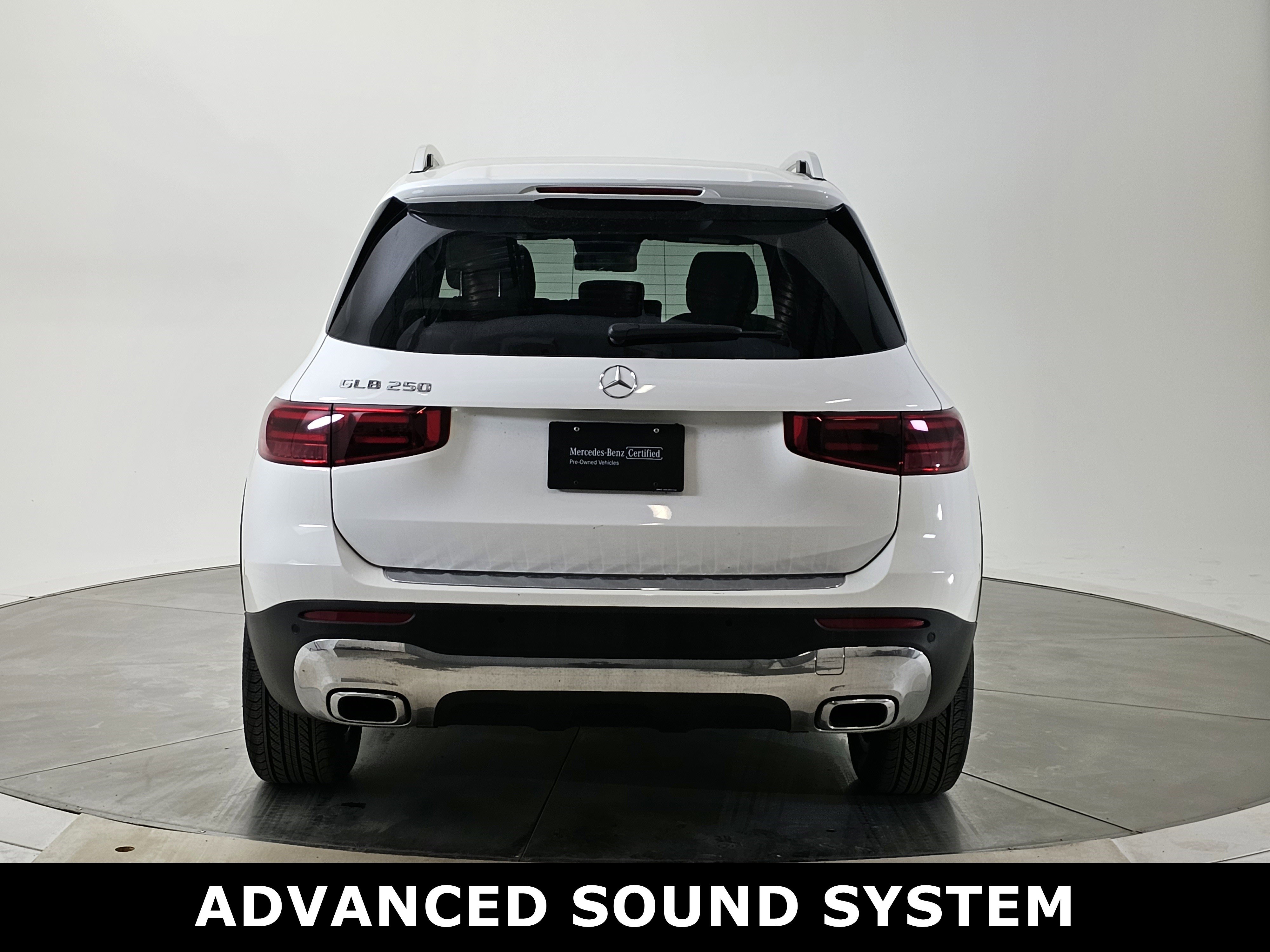 Used 2025 Mercedes-Benz GLB 250 image 4