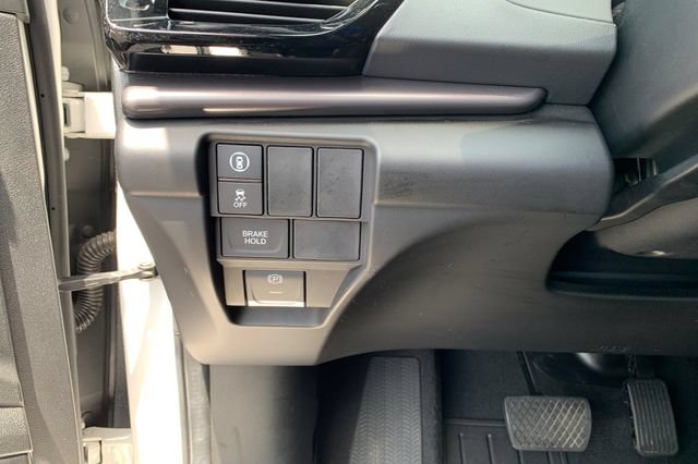Used 2025 Acura RDX SH-AWD image 32