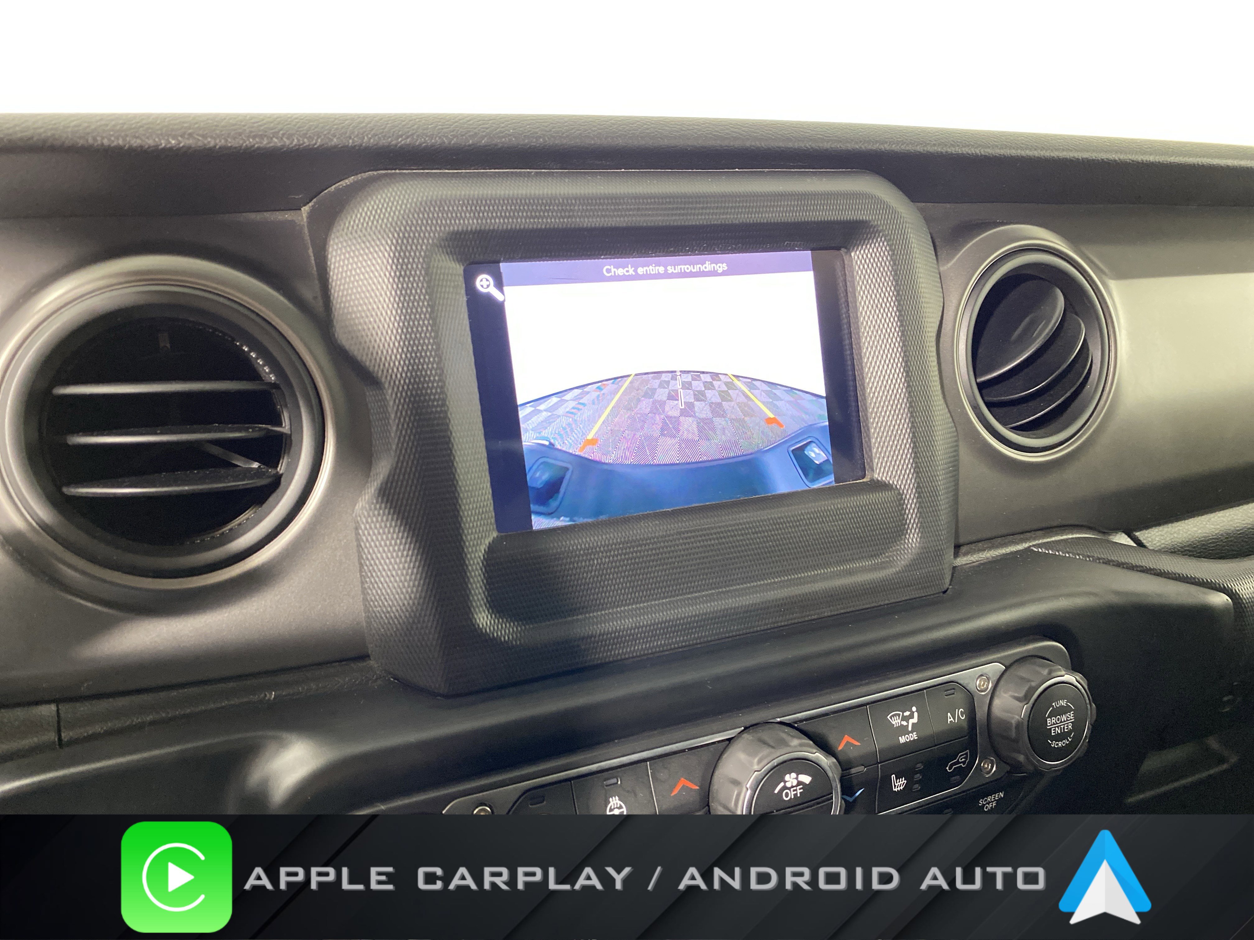 Used 2022 Jeep Gladiator Willys AWD/4WD image 4