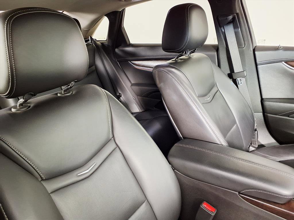 Used 2019 Cadillac XTS Luxury image 10