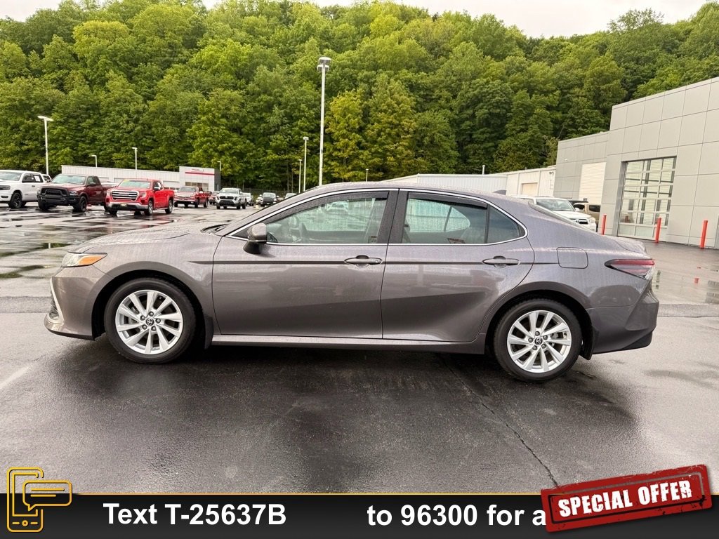 Used 2023 Toyota Camry LE image 8