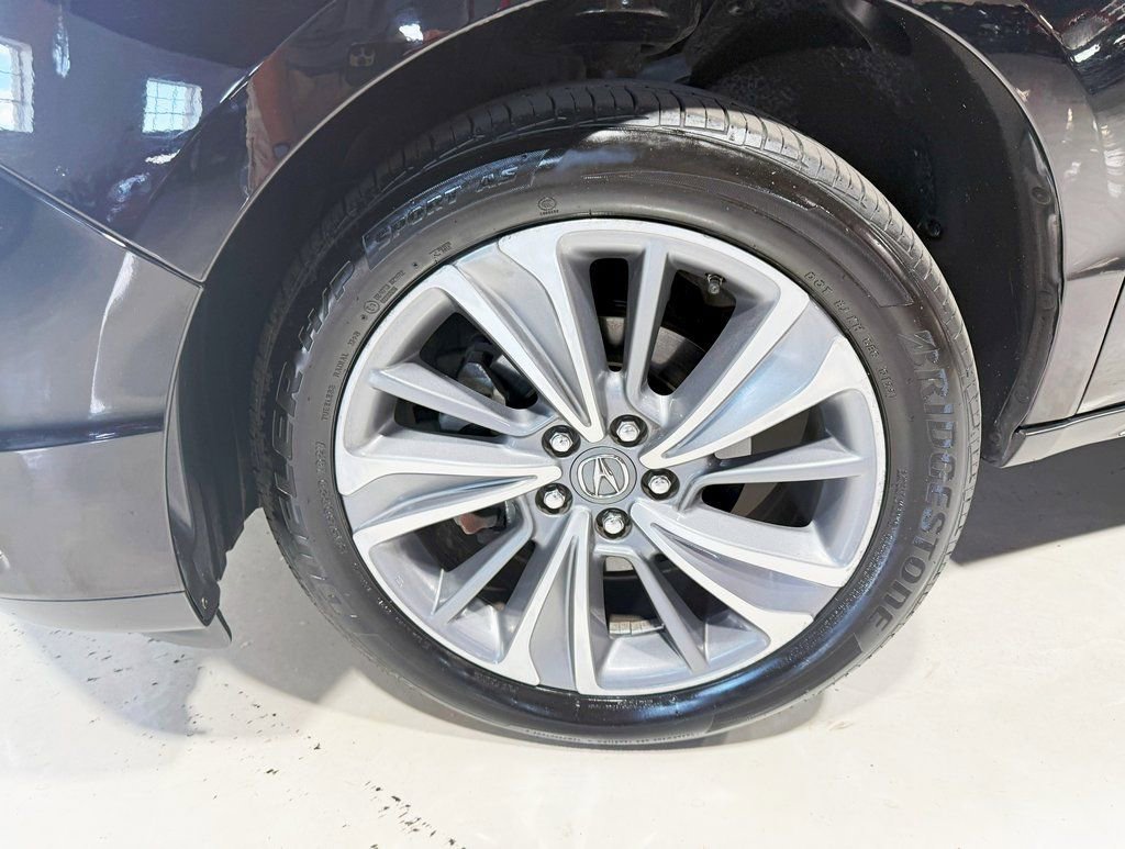 Used 2017 Acura MDX SH-AWD w/ Technology Package image 2