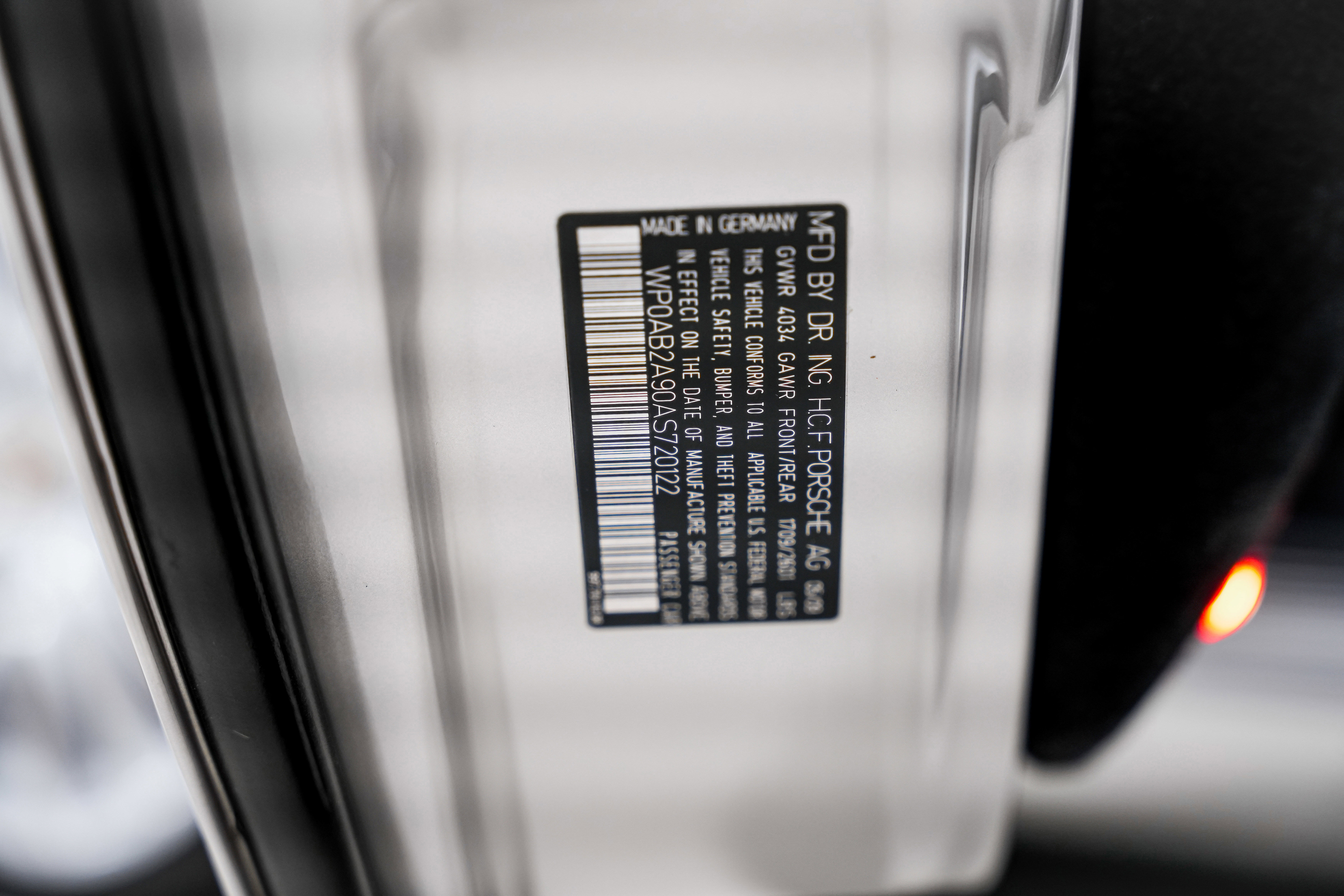 Used 2010 Porsche 911 Carrera S image 48