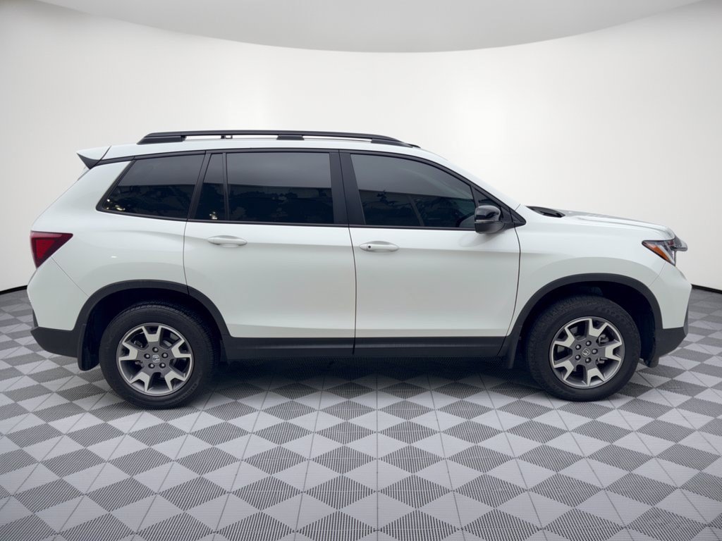 Used 2023 Honda Passport TrailSport image 8
