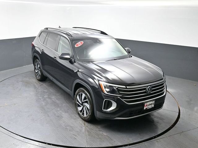 Used 2025 Volkswagen Atlas SE AWD/4WD image 42