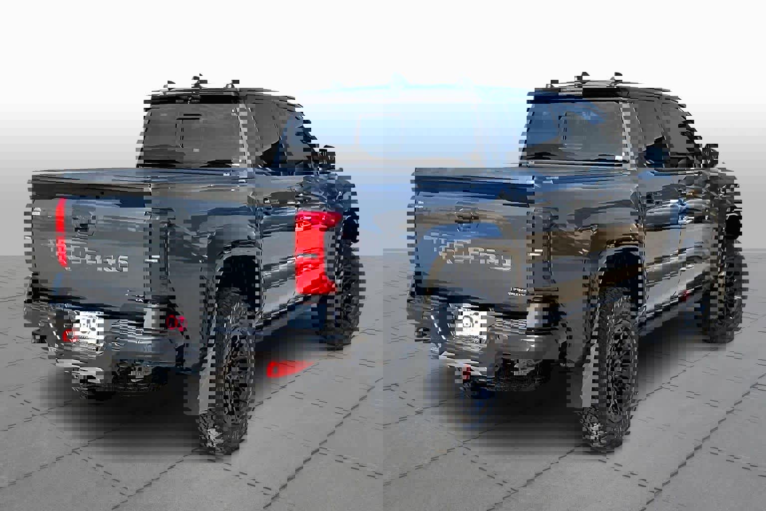 Used 2025 Toyota Tacoma TRD Pro w/ Tow Tech Package image 13