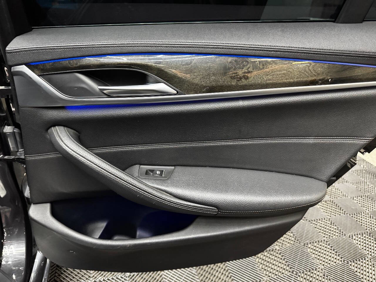 Used 2018 BMW 530i image 49