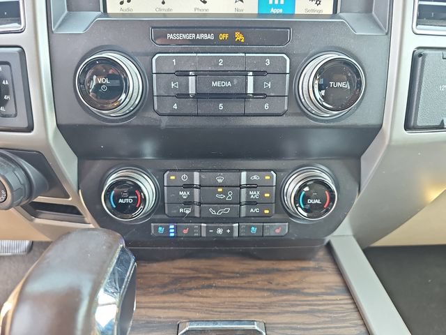 Used 2019 Ford F150 Lariat w/ Equipment Group 502A Luxury AWD/4WD image 28