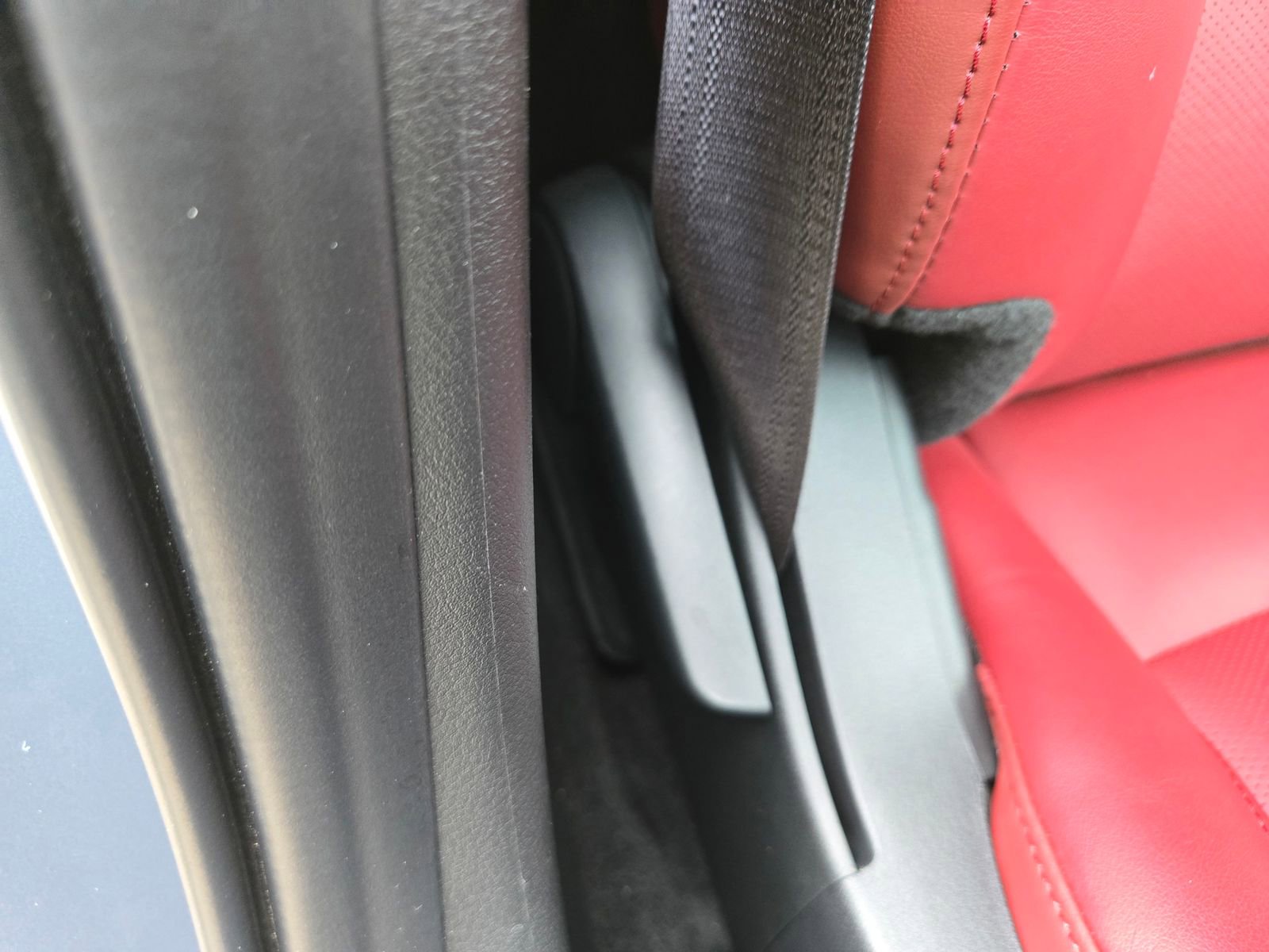 Certified 2025 MAZDA MAZDA3 Carbon image 25