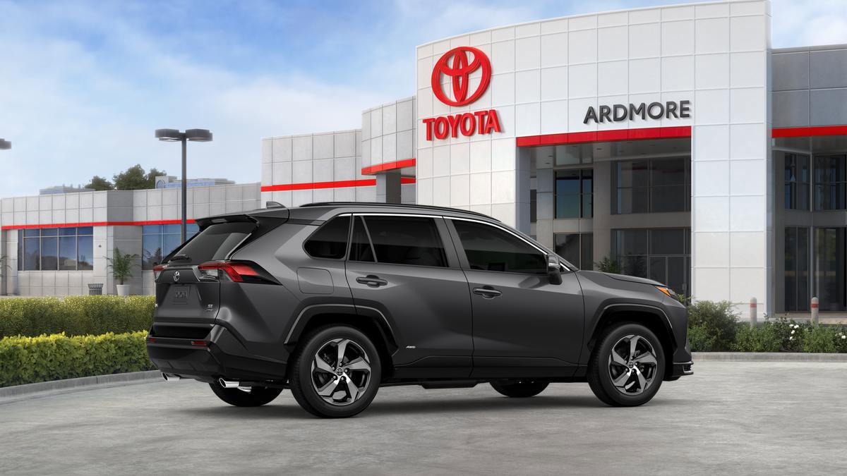 New 2025 Toyota RAV4 SE image 29