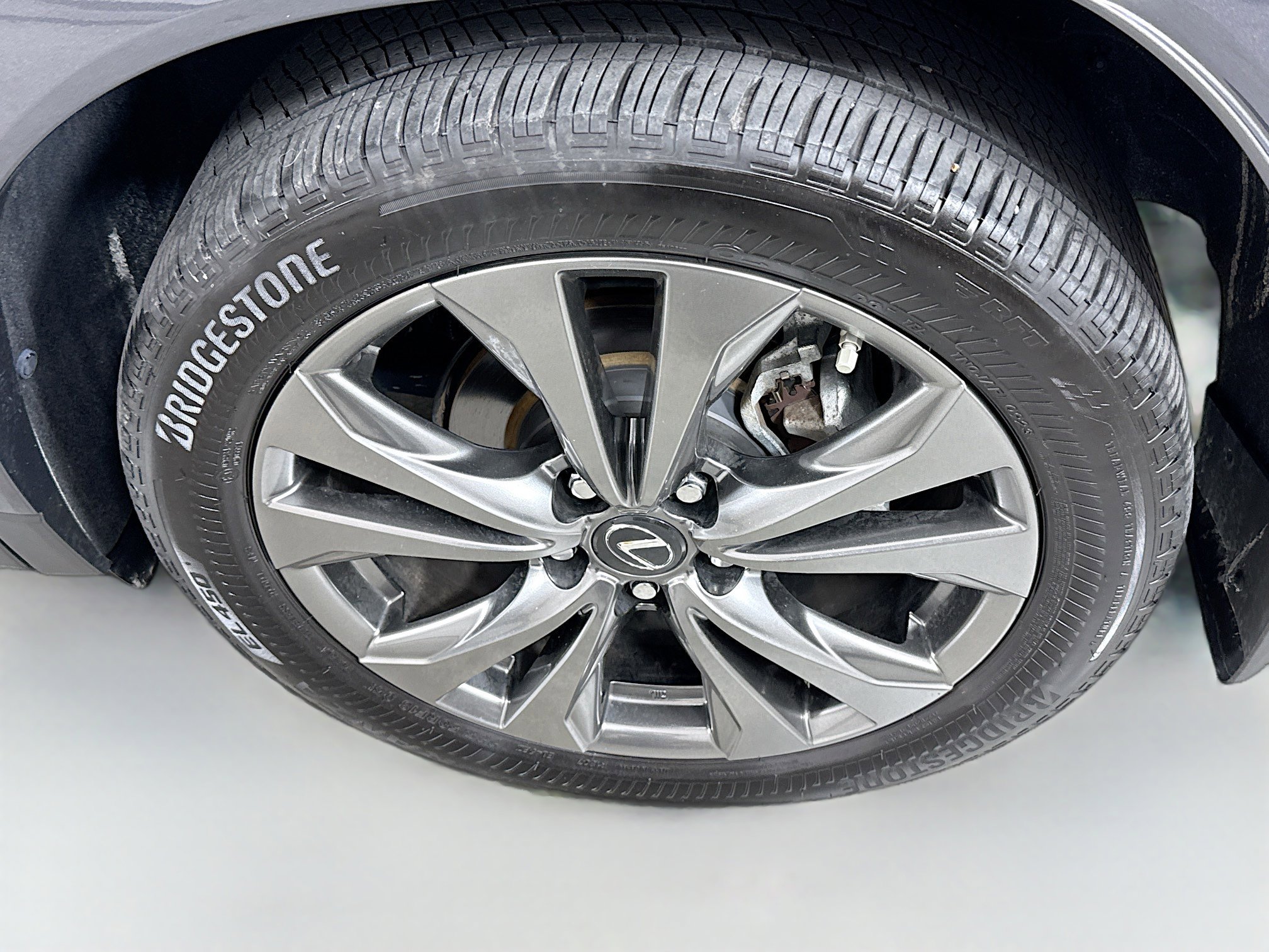 Used 2023 Lexus UX 250h F Sport image 30