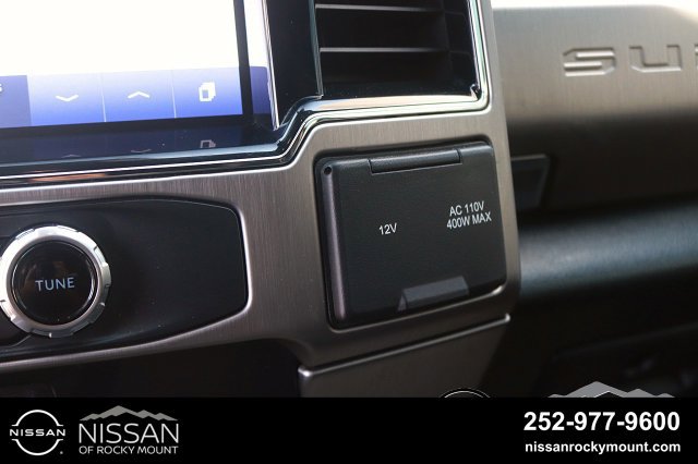 Used 2022 Ford F350 Platinum w/ Tremor Off-Road Package AWD/4WD image 27