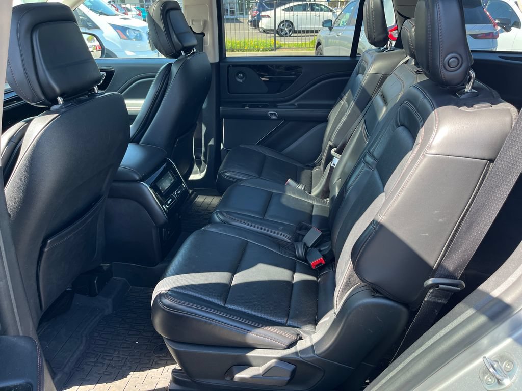 Used 2020 Lincoln Aviator Reserve w/ Equipment Group 201A RWD image 25