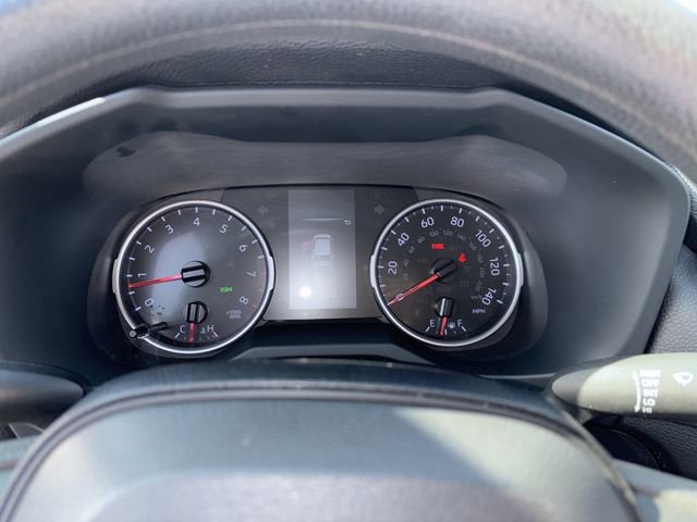 Used 2019 Toyota RAV4 LE w/ Carpet Mat Package image 12