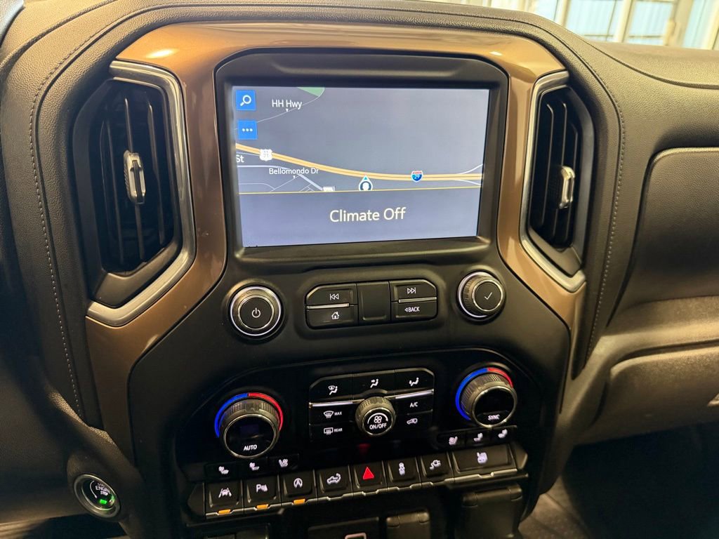Used 2021 Chevrolet Silverado 1500 High Country w/ Technology Package AWD/4WD image 14