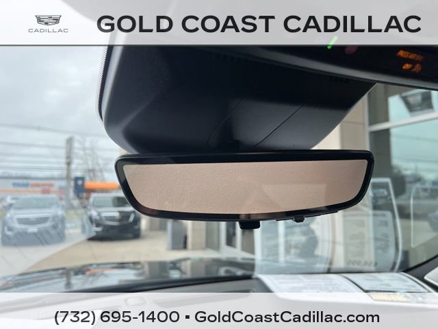 Used 2021 Cadillac Escalade Premium Luxury w/ Driver Assist Tech Package image 32