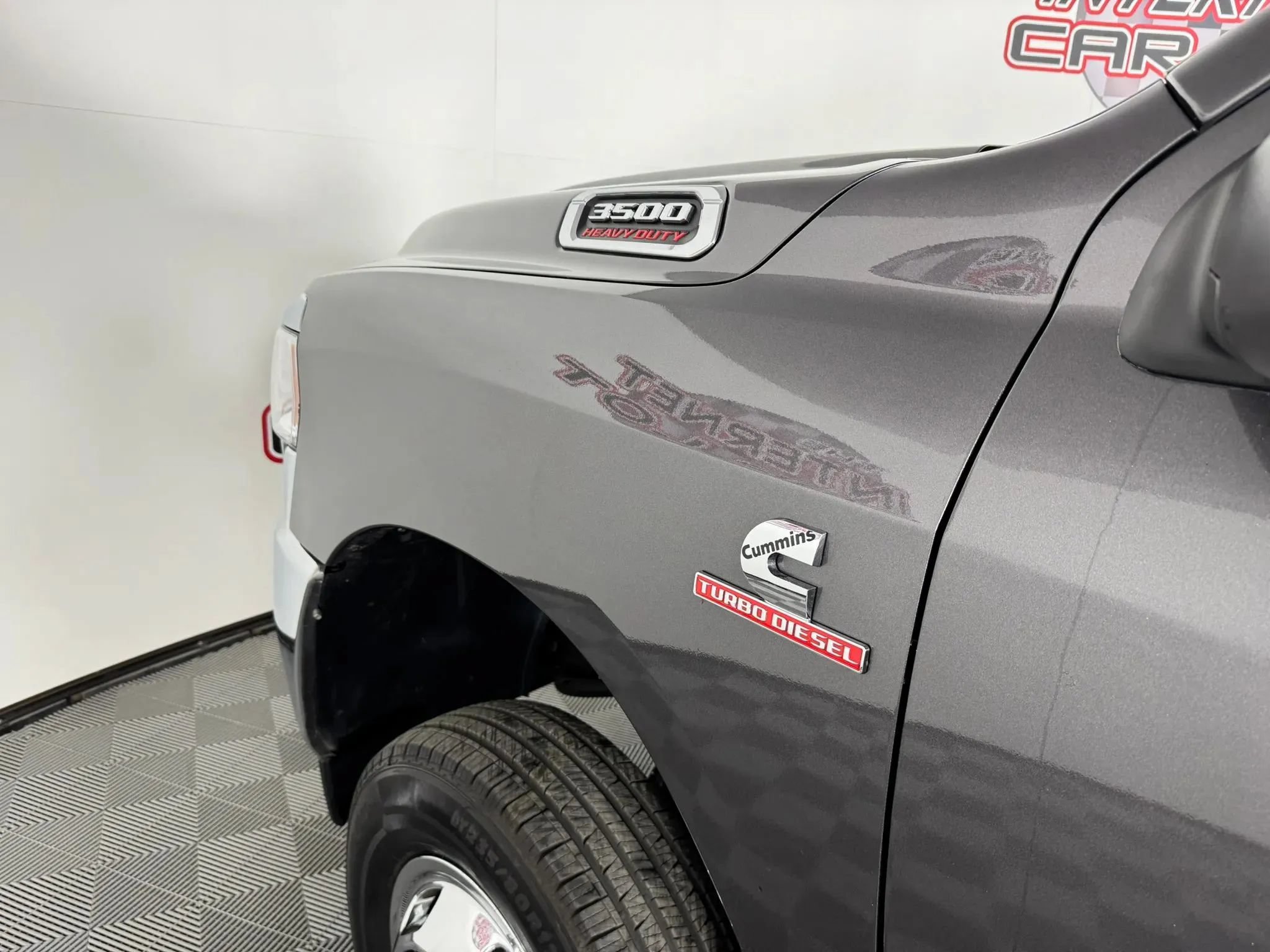 Used 2024 RAM 3500 Tradesman w/ Chrome Appearance Group AWD/4WD image 22