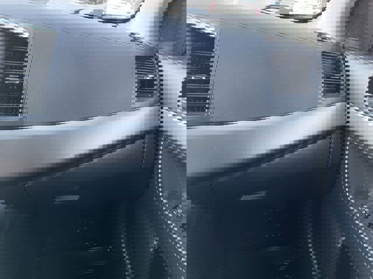 Used 2014 Mitsubishi Lancer SE image 16