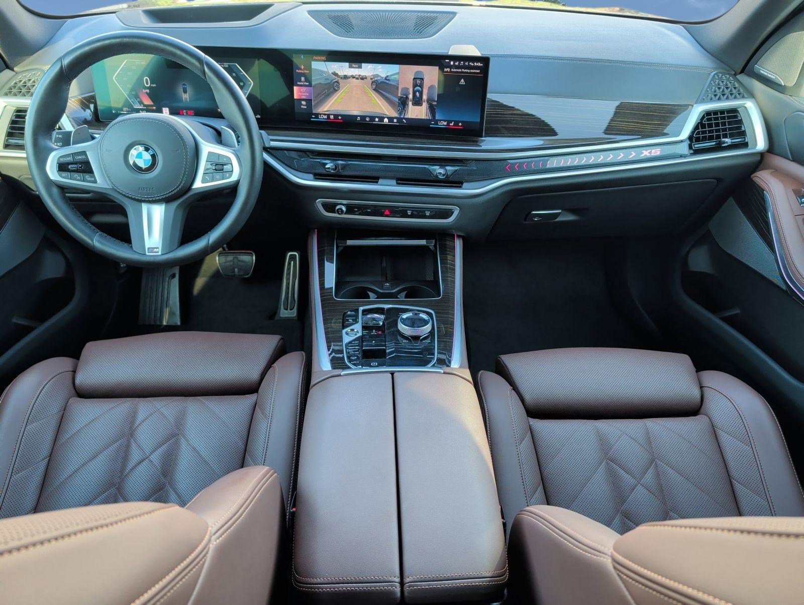 Used 2025 BMW X5 xDrive40i w/ Executive Package image 25