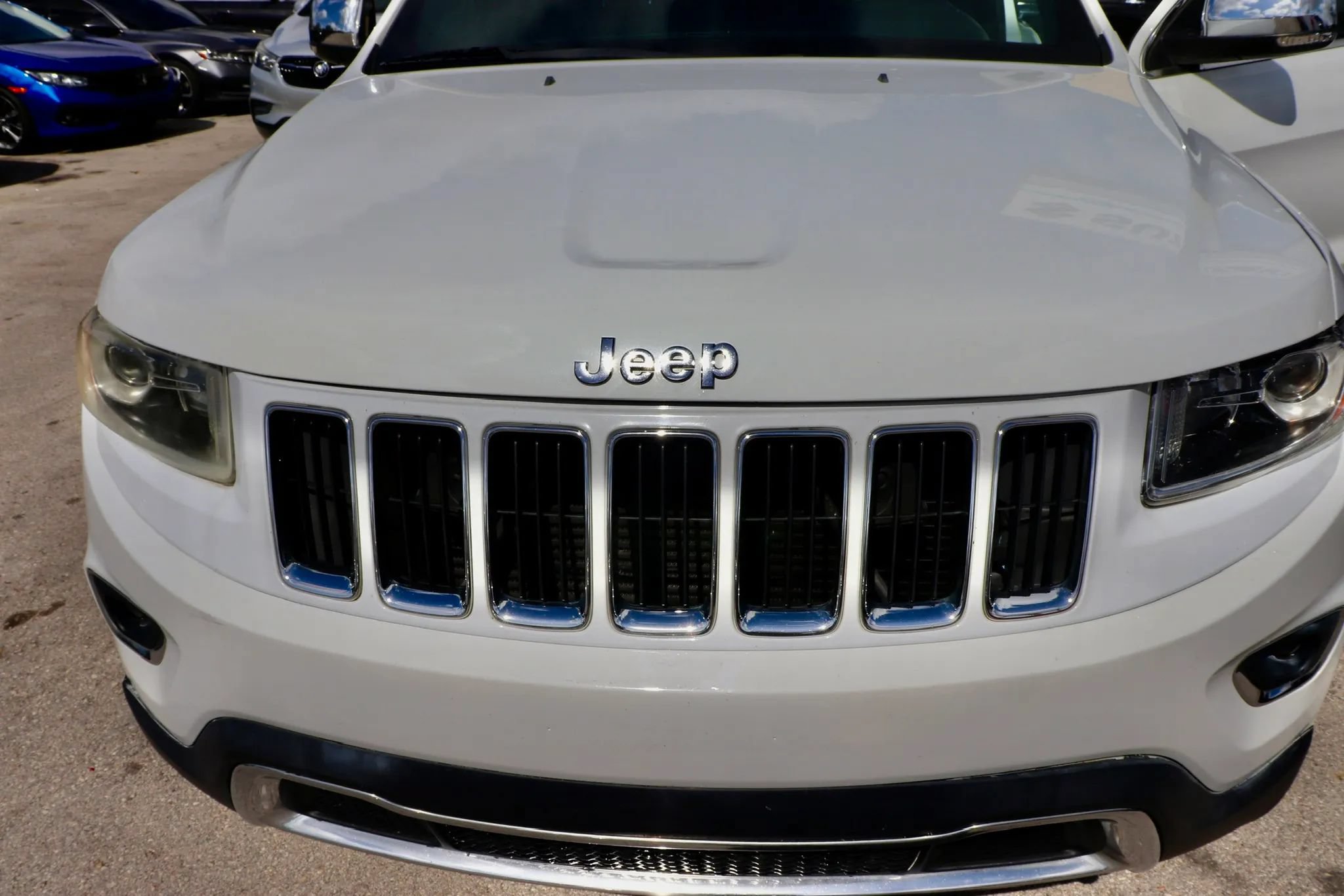 Used 2019 Jeep Grand Cherokee Summit AWD/4WD image 37
