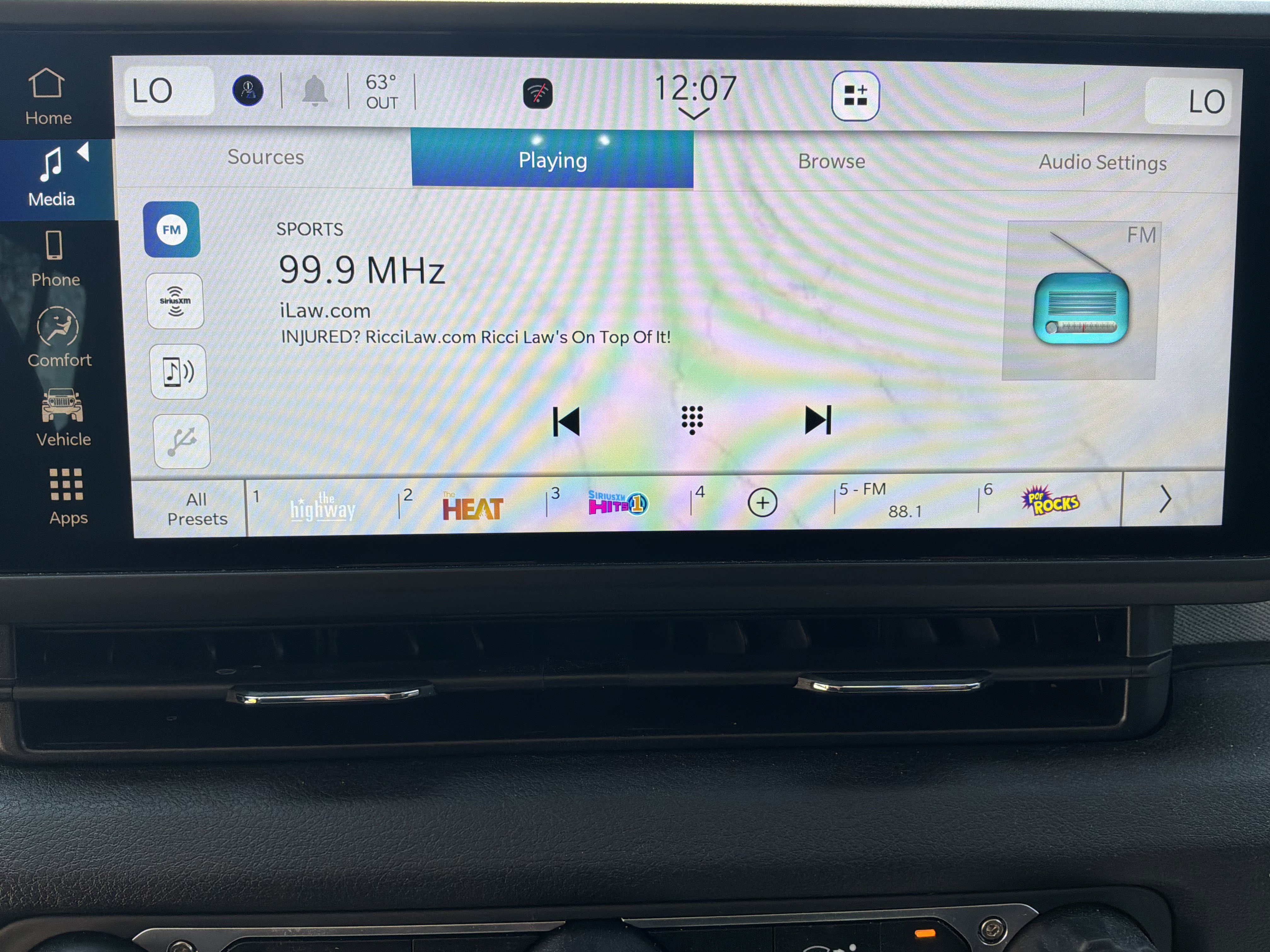 Used 2025 Jeep Gladiator Willys image 24