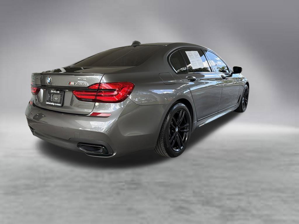 Used 2019 BMW 740i xDrive w/ Executive Package AWD/4WD image 3