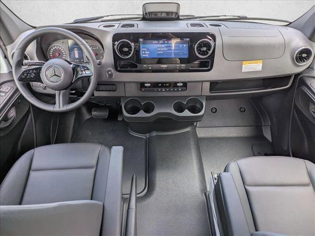 New 2025 Mercedes-Benz Sprinter 2500 image 14