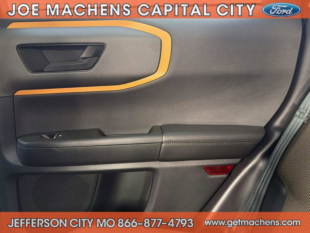 Used 2022 Ford Bronco Sport Badlands image 15