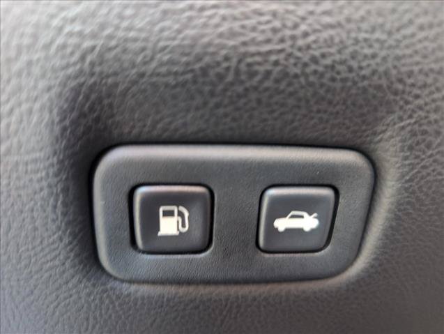 Used 2009 Chevrolet Corvette Coupe RWD image 18