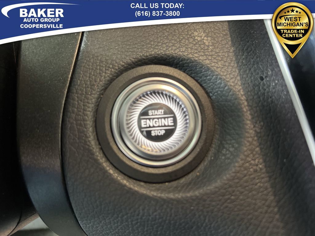 Used 2021 Mercedes-Benz GLC 300 4MATIC image 17