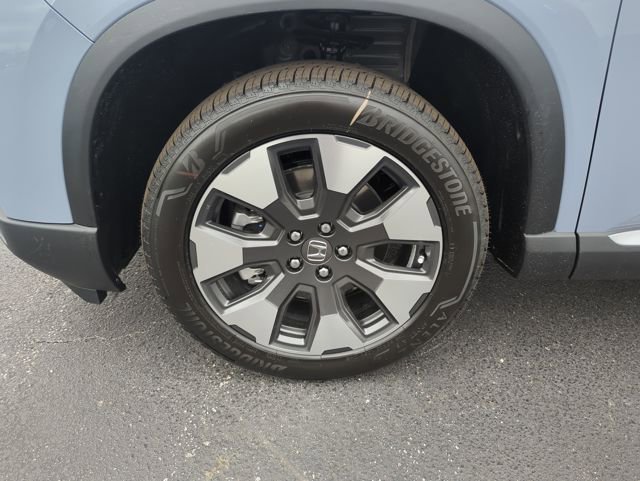 New 2026 Honda Pilot Touring image 25