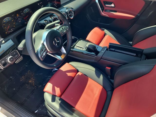 Used 2023 Mercedes-Benz CLA 250 image 16