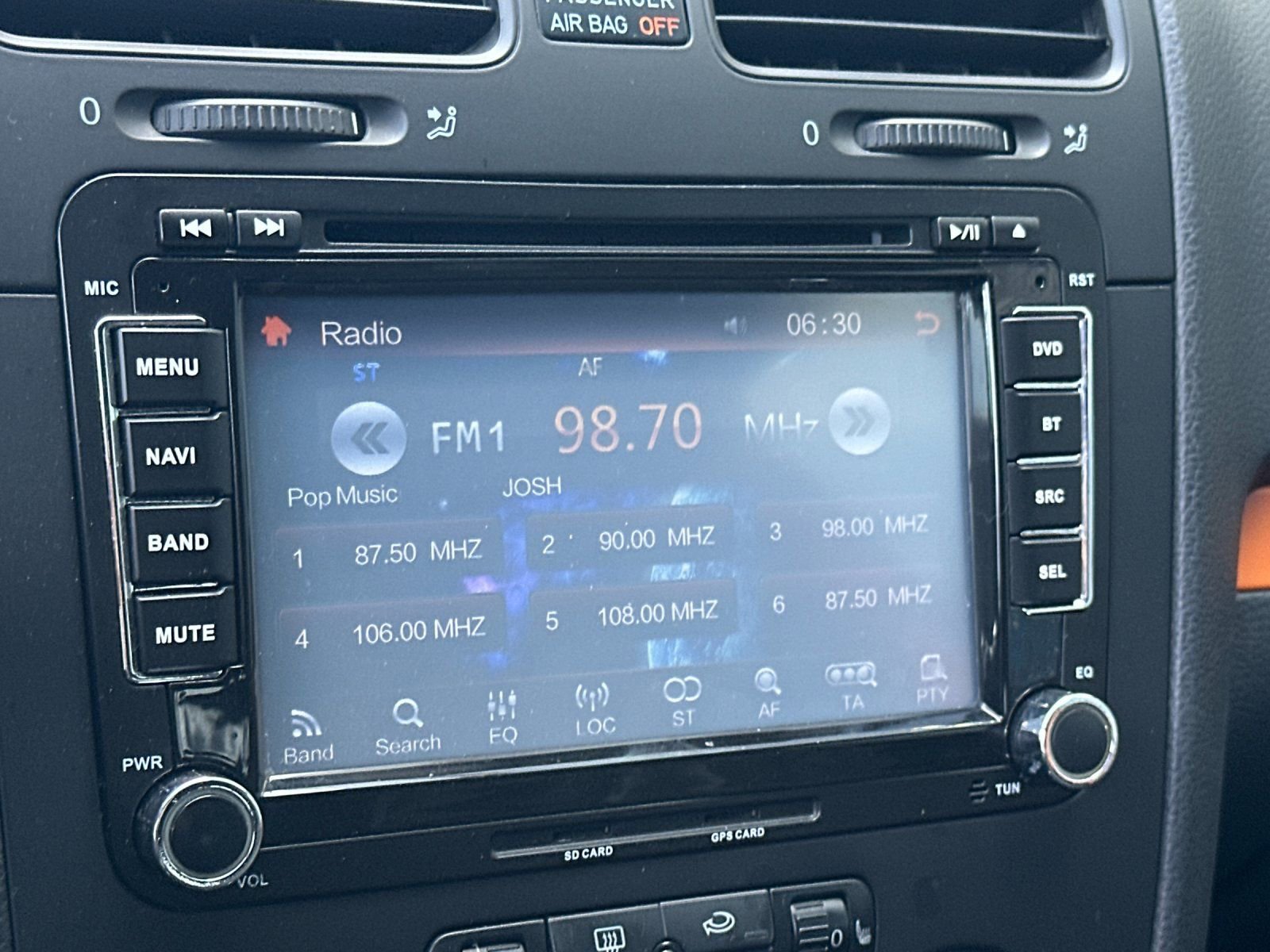 Used 2007 Volkswagen GTI 2-Door image 14