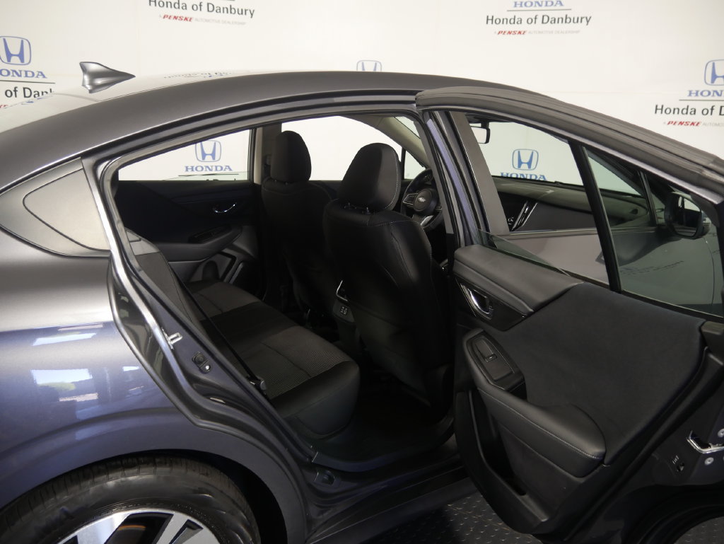 Used 2025 Subaru Legacy Premium AWD/4WD image 6