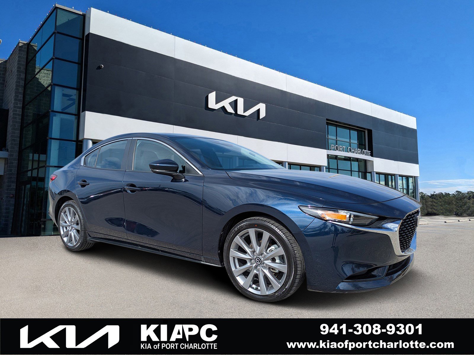 Used 2024 MAZDA MAZDA3 s image 1