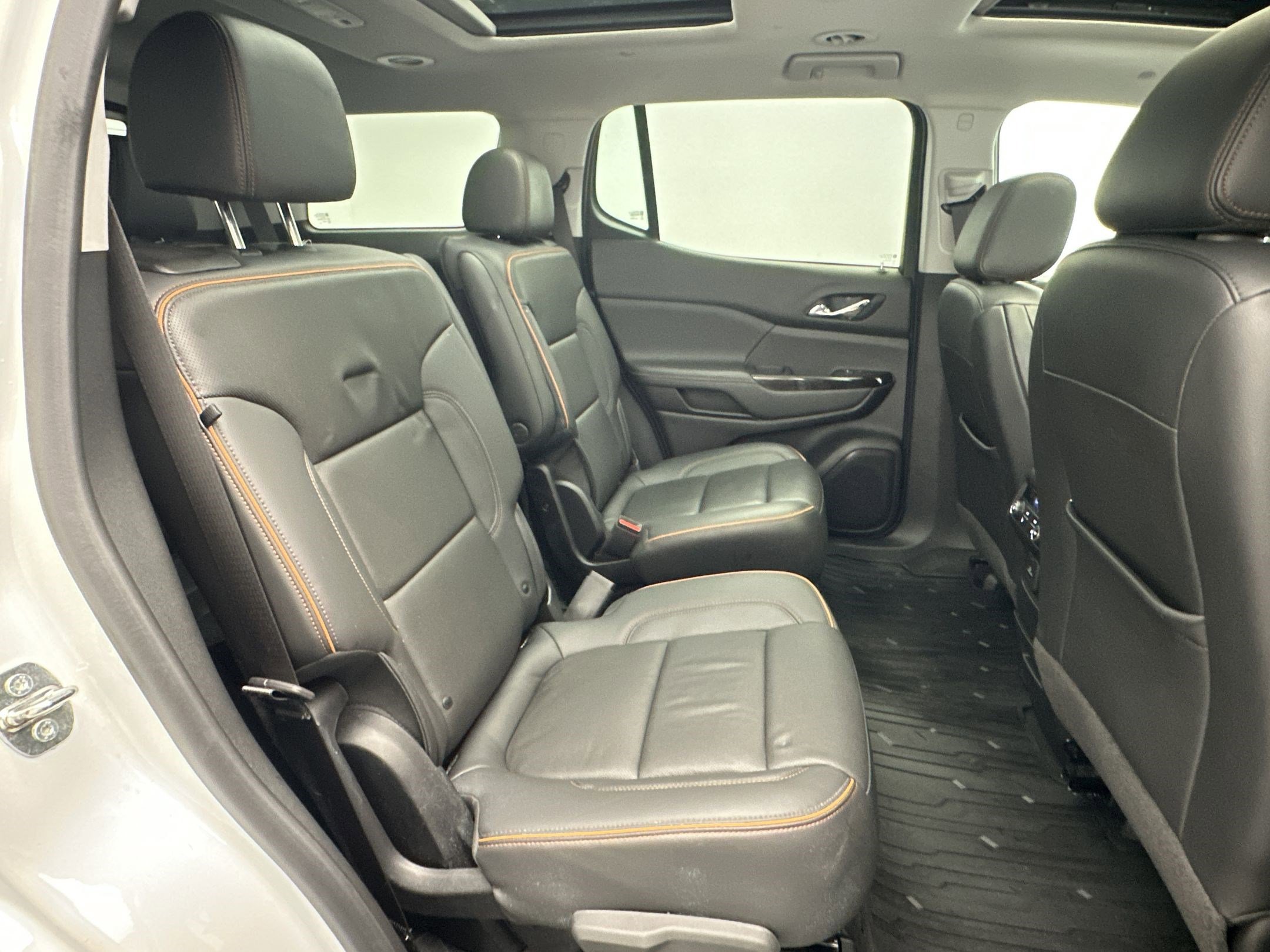 Certified 2023 GMC Acadia AT4 w/ Technology Package AWD/4WD image 29