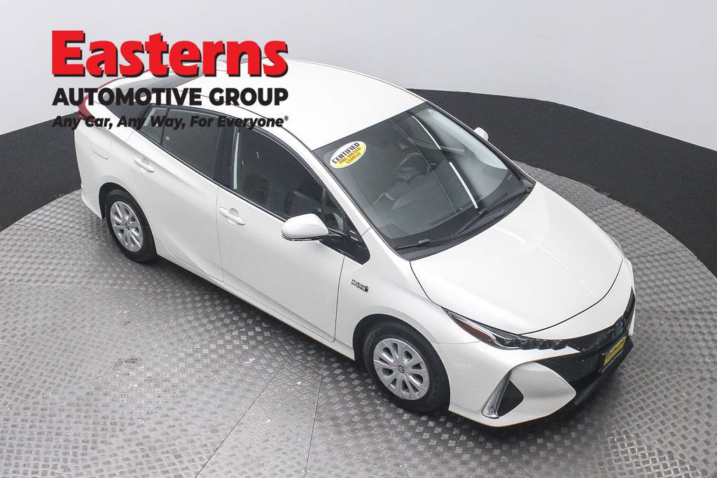 Used 2020 Toyota Prius Prime LE w/ Carpet Mat Package FWD image 3