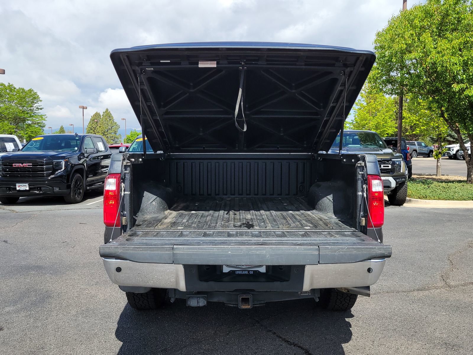 Used 2016 Ford F250 Lariat w/ Lariat Ultimate Package AWD/4WD image 11