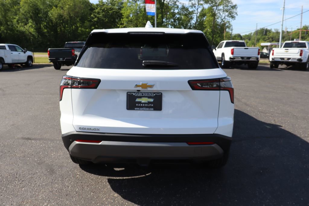 New 2026 Chevrolet Equinox LT w/ Convenience Package II FWD image 27