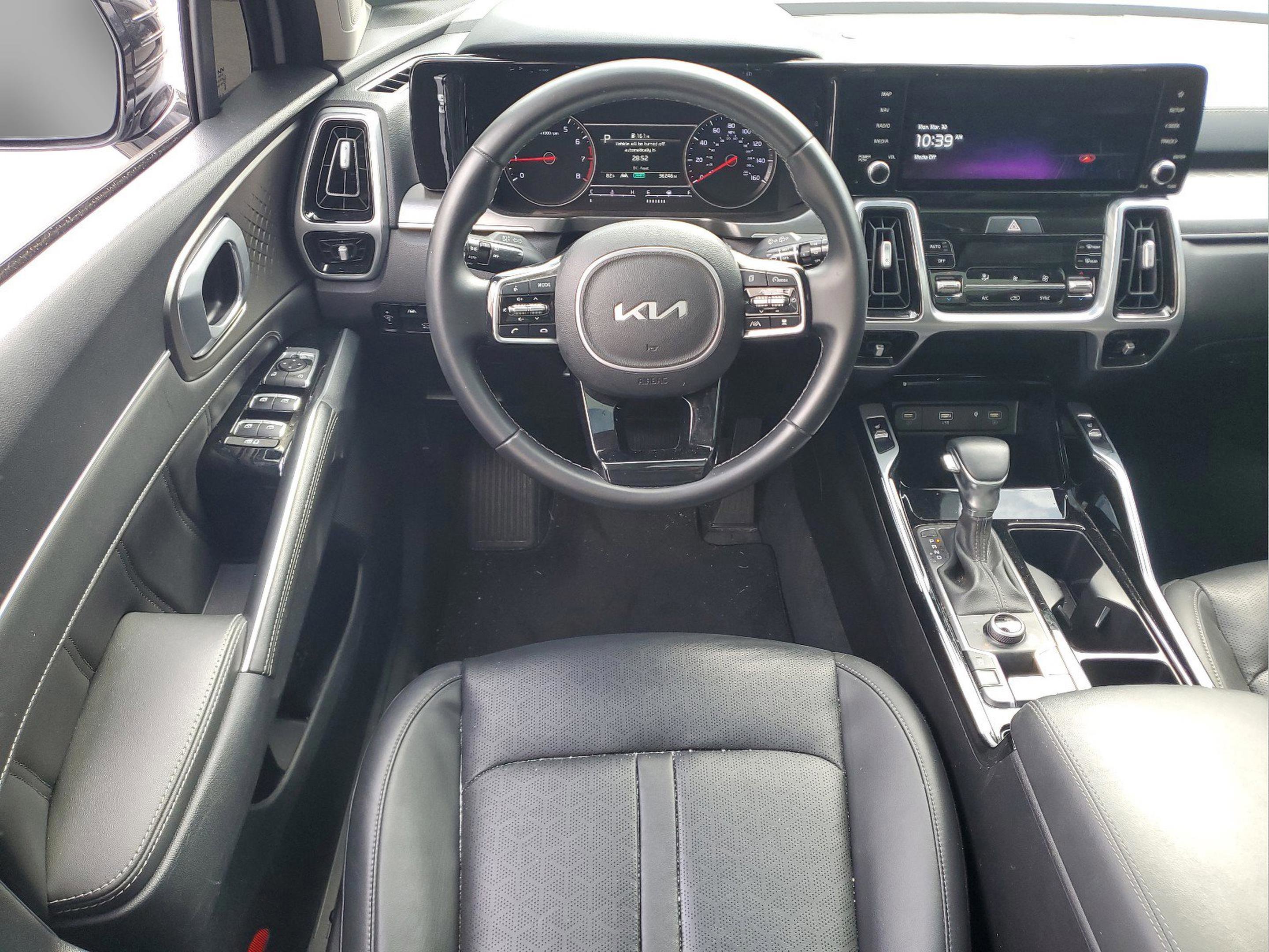 Certified 2022 Kia Sorento SX image 12