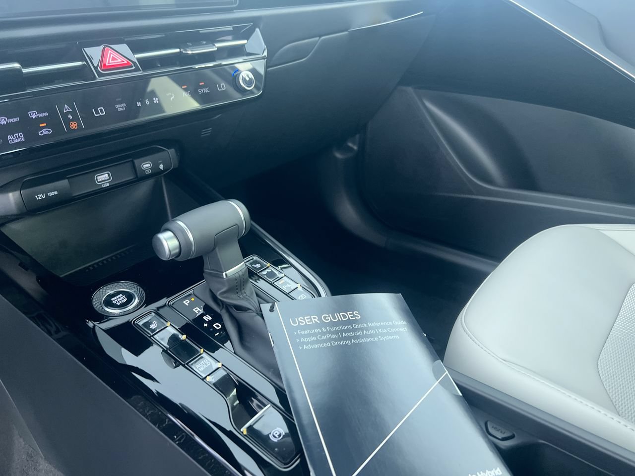 New 2026 Kia Niro EX w/ EX Premium Package FWD image 21